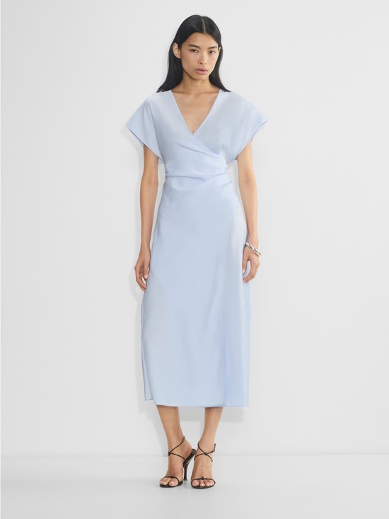 Aritzia Dresses & Skirts - Aritzia Babaton Closing Satin Dress